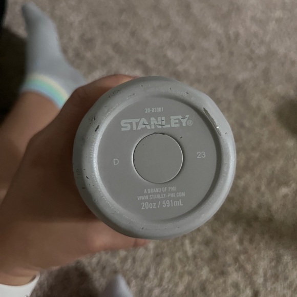 Stanley Silver and Gray Insulated Mug - Picture 7 of 7